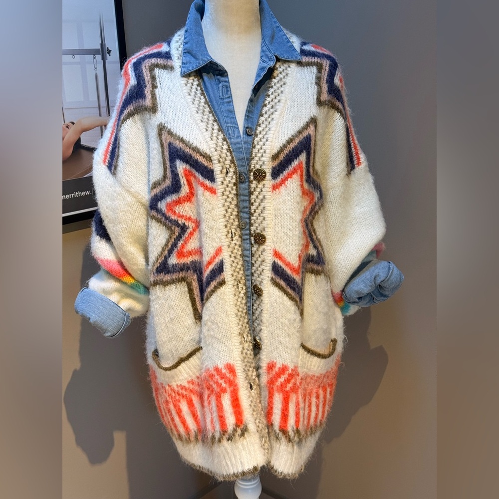 Cozy Multicolor Star Patterned Cardigan